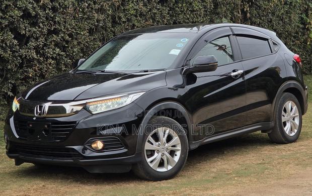 Honda Vezel 1.5 2WD 172 hp 2019