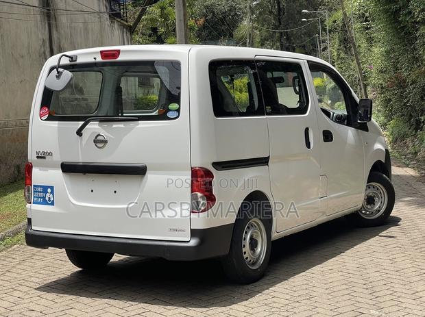 Nissan NV350 2019 White