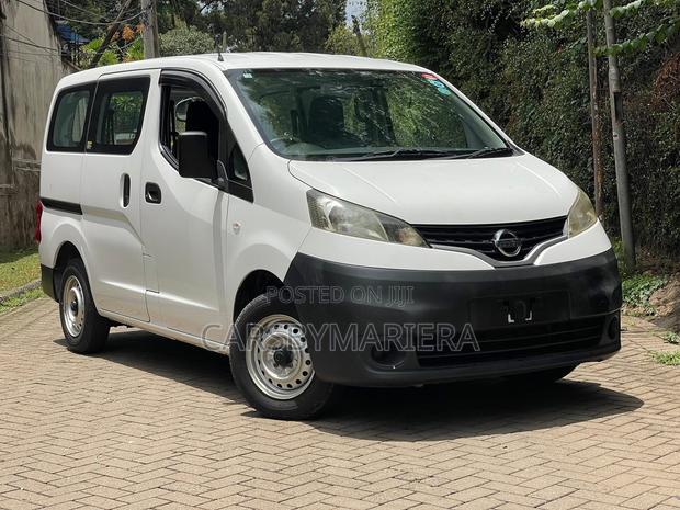 Nissan NV350 2019 White