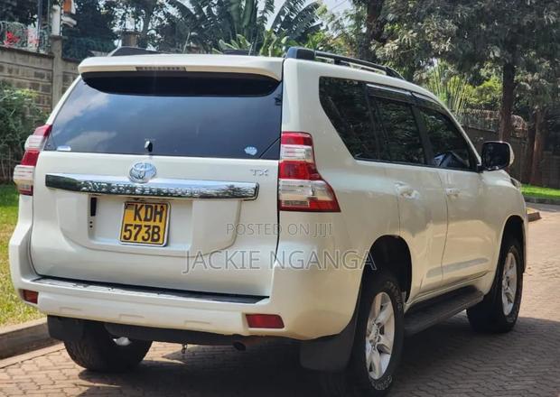 Toyota Land Cruiser Prado 2014 White