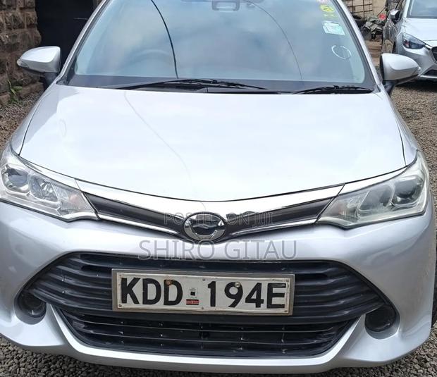 Toyota Corolla Fielder 2014 Silver