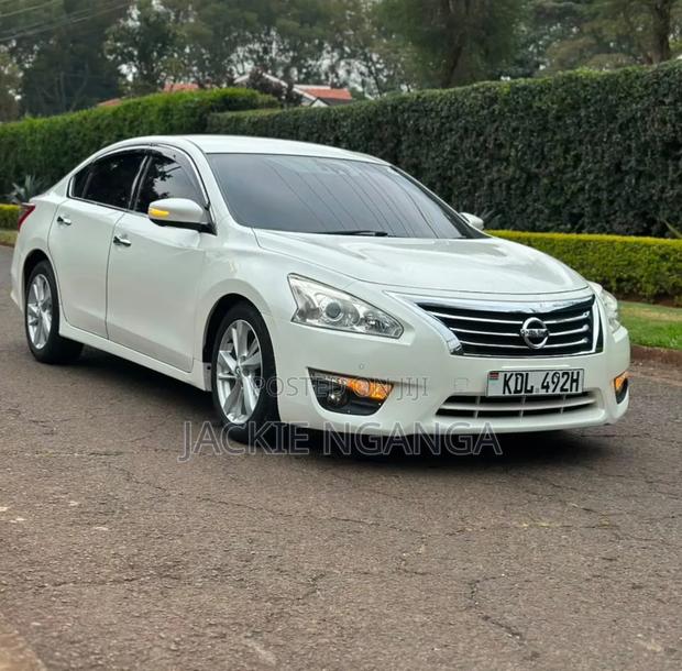 Nissan Teana 2016 White
