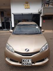 Toyota Wish 2012 Gold for sale