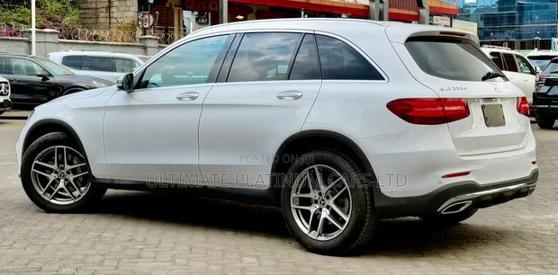 Mercedes-Benz GLC-Class 2019 White