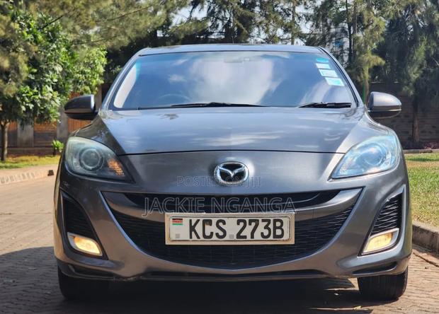 Mazda Axela 2011 Gray