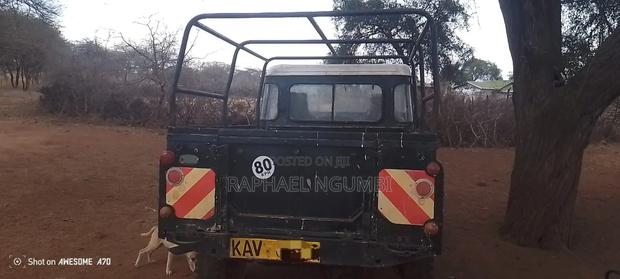 Land Rover Defender 1998 Green