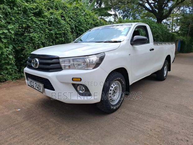 Toyota Hilux Revo Single Cab Deisel 2.4 RWD 2016 White