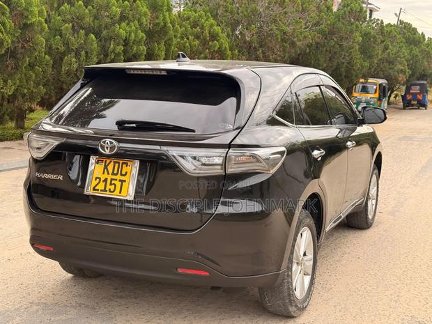 Toyota Harrier 2013 Black