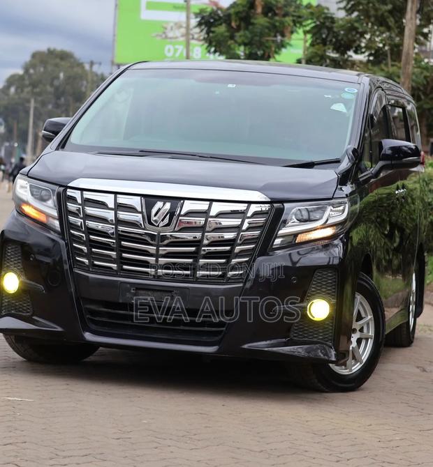 Toyota Alphard 2.5 Petrol AWD 2017 Black
