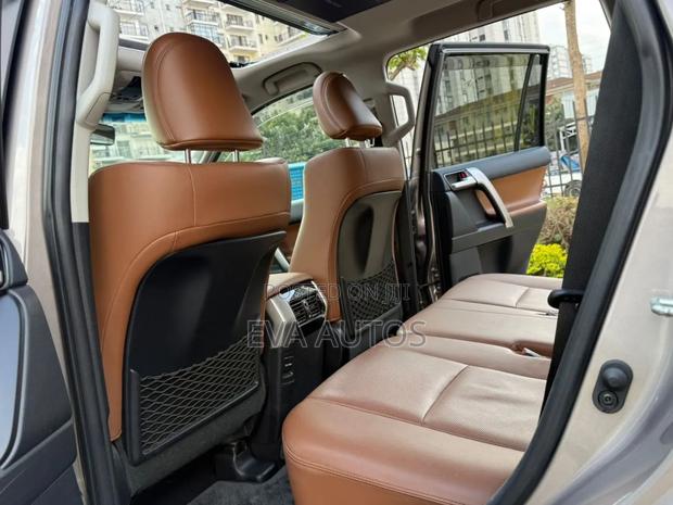 Toyota Land Cruiser Prado 2021 Black