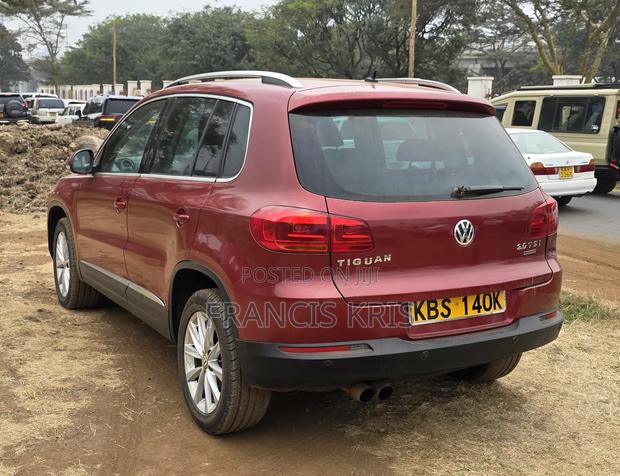 Volkswagen Tiguan 1.4 TSI 2008 Maroon