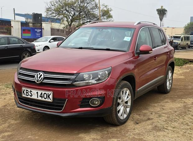 Volkswagen Tiguan 1.4 TSI 2008 Maroon