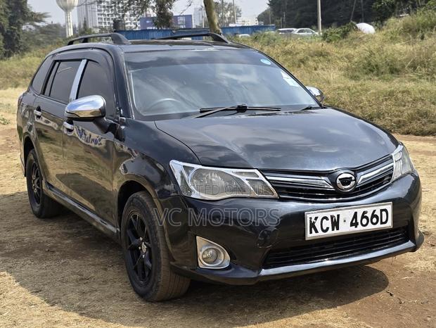 Toyota Corolla Fielder 1.5 Petrol FWD 2012 Black