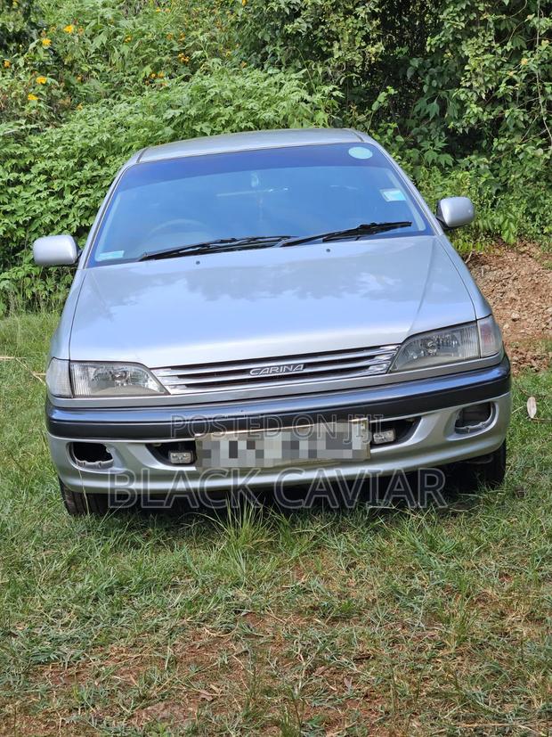 Toyota Carina 1997 Silver