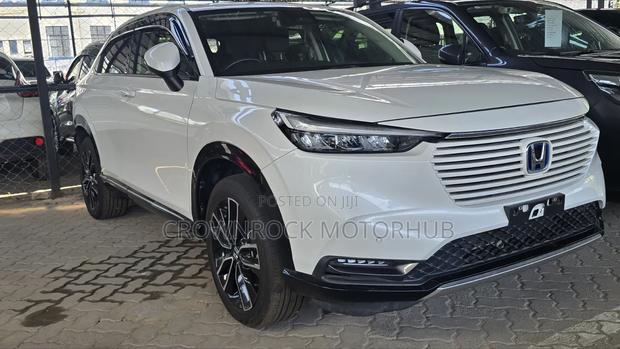 Honda Vezel 2021 White