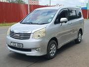 Toyota Noah 2.0 143hp FWD (8 Seater) 2012 Silver for sale