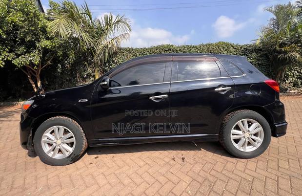Mitsubishi RVR 2.0 2012 Black