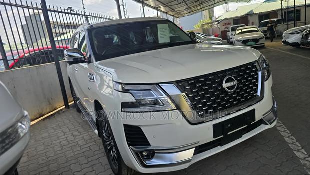 Nissan Patrol 2019 White