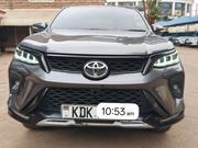 Toyota Fortuner 2016 Gray for sale