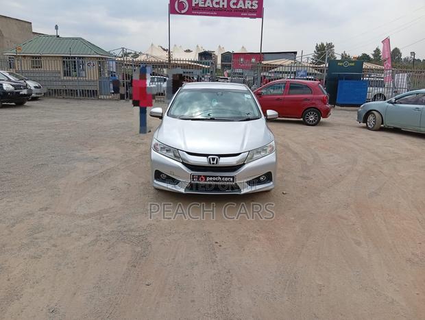 Honda Grace 2016 Silver