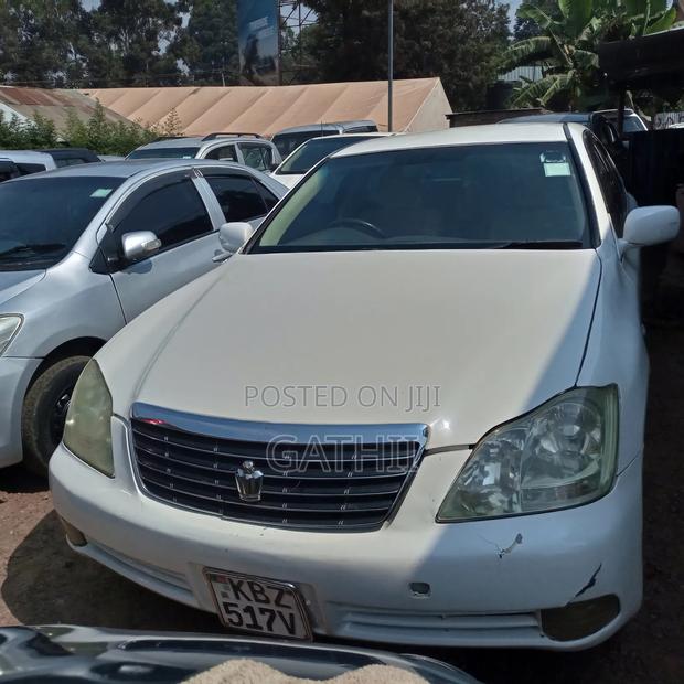 Toyota Crown 2007 Beige