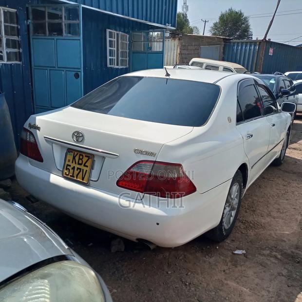 Toyota Crown 2007 Beige