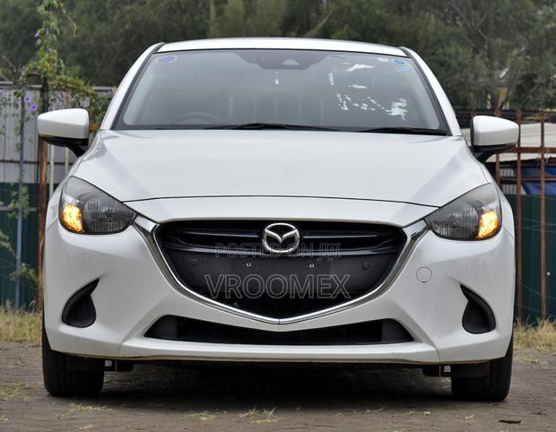 Mazda Demio 2018 White