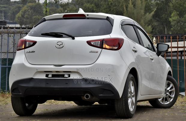 Mazda Demio 2018 White