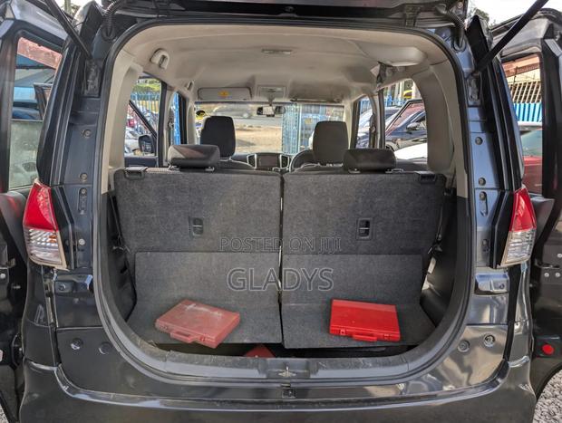 Mitsubishi Delica 2014 Black
