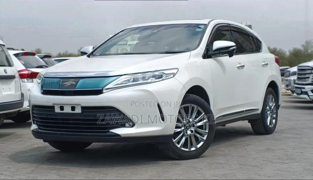 Toyota Harrier 2019 White