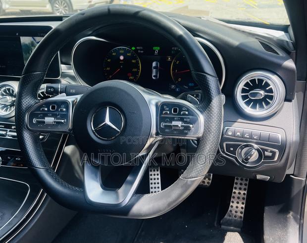 Mercedes-Benz C200 2019 Gray
