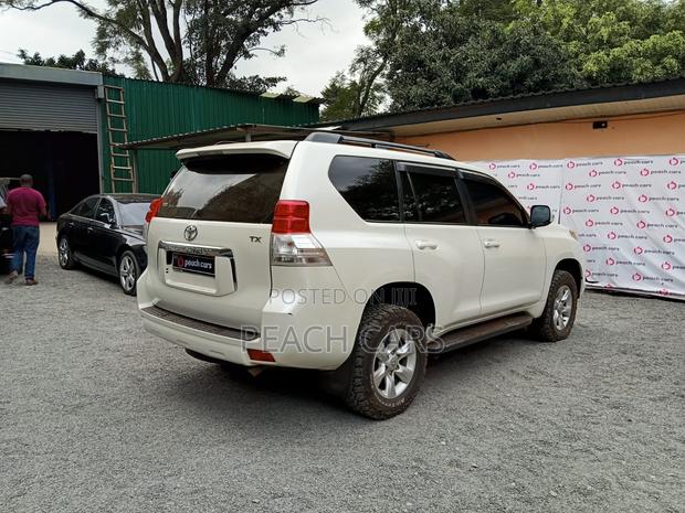 Toyota Land Cruiser Prado 2013 White