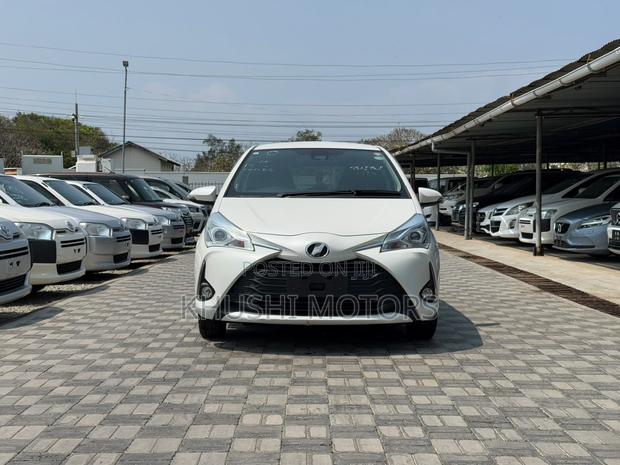 Toyota Vitz 2019 White