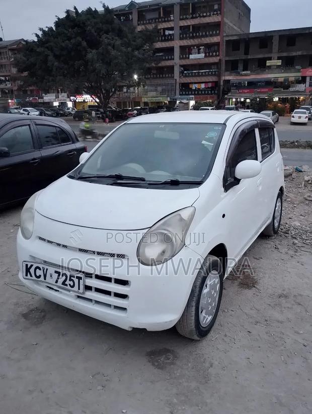 Suzuki Alto 1.0 2012 Off white