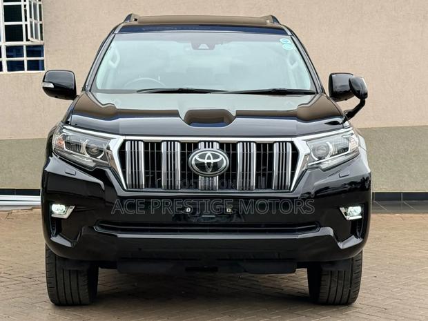 Toyota Land Cruiser Prado 2019 Black