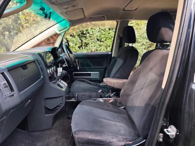 Mitsubishi Delica 2007 Black