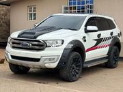Ford Everest 2016 White for sale