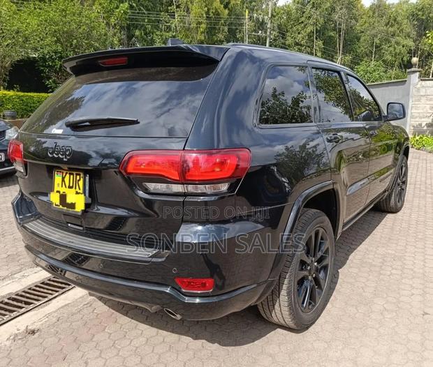 Jeep Grand Cherokee 2017 Black