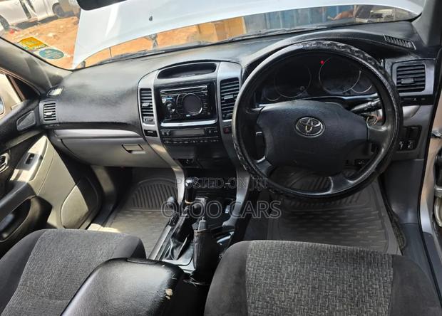 Toyota Land Cruiser Prado 2007 Silver