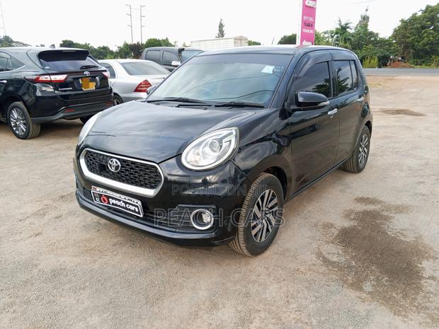 Toyota Passo 2016 Black