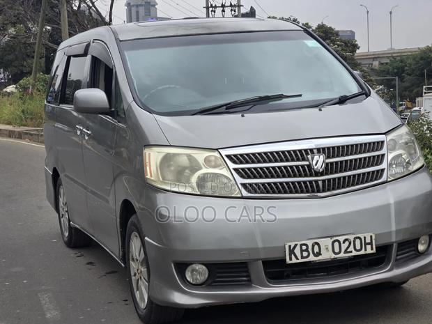 Toyota Alphard 2005 Silver