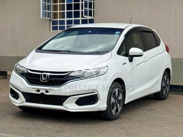 Honda Fit 2018 White