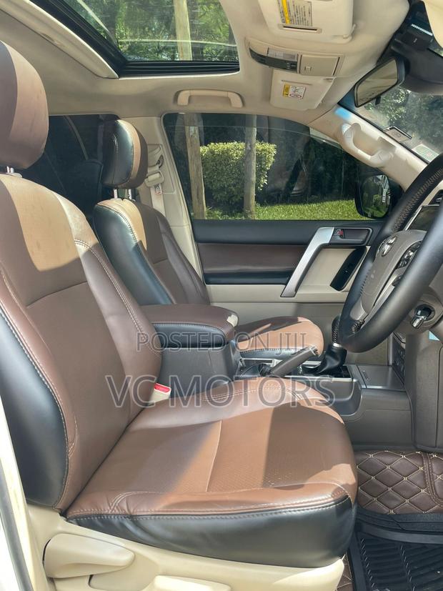 Toyota Land Cruiser Prado 2.8 2018 White