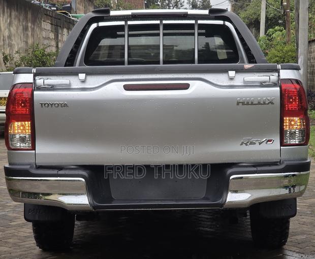Toyota Hilux Revo Smart Cab Deisel 2.4 RWD 2018 White