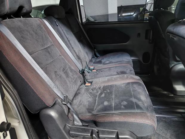 Nissan Serena 2019 White