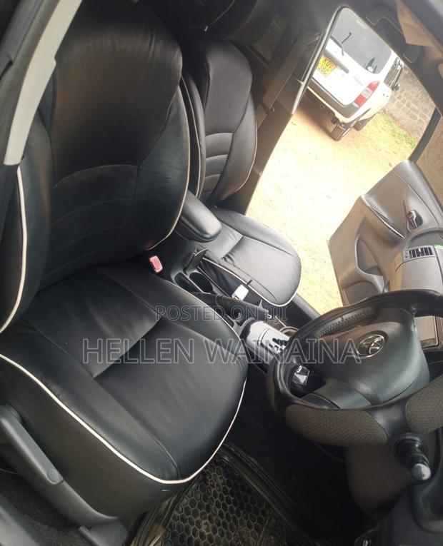 Toyota Corolla Fielder 2011 Black