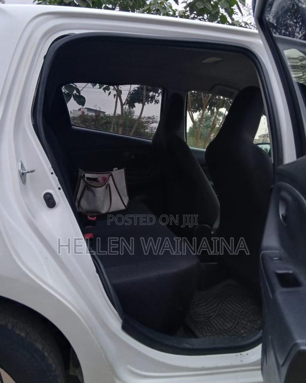 Toyota Vitz 2018 White