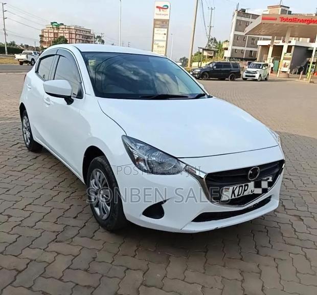 Mazda Demio 2016 White