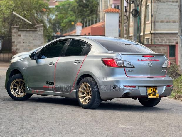 Mazda Axela 2012 Silver