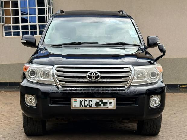 Toyota Land Cruiser Prado 2012 Black
